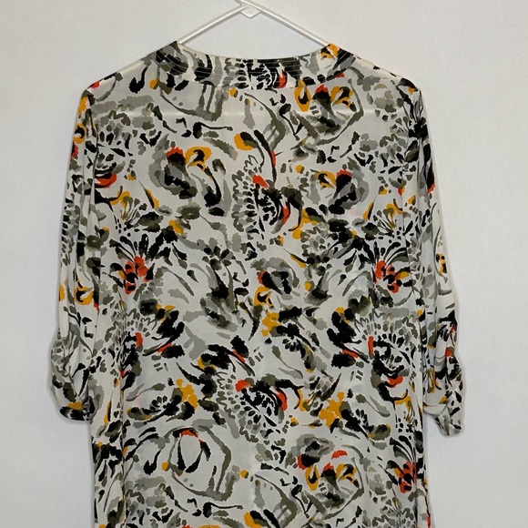 CHAUS New York Women’s Size Large blouse, sleeves button to the elbow , colorful - Picture 5 of 11